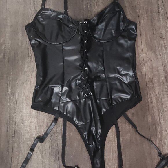 Lilosy Black Faux Leather Corset Bodysuit with Garter Straps - Size XS - Picture 1 of 4